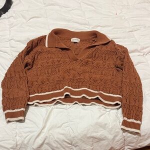 Universal Thread V-Neck Sweater in Brown and Cream